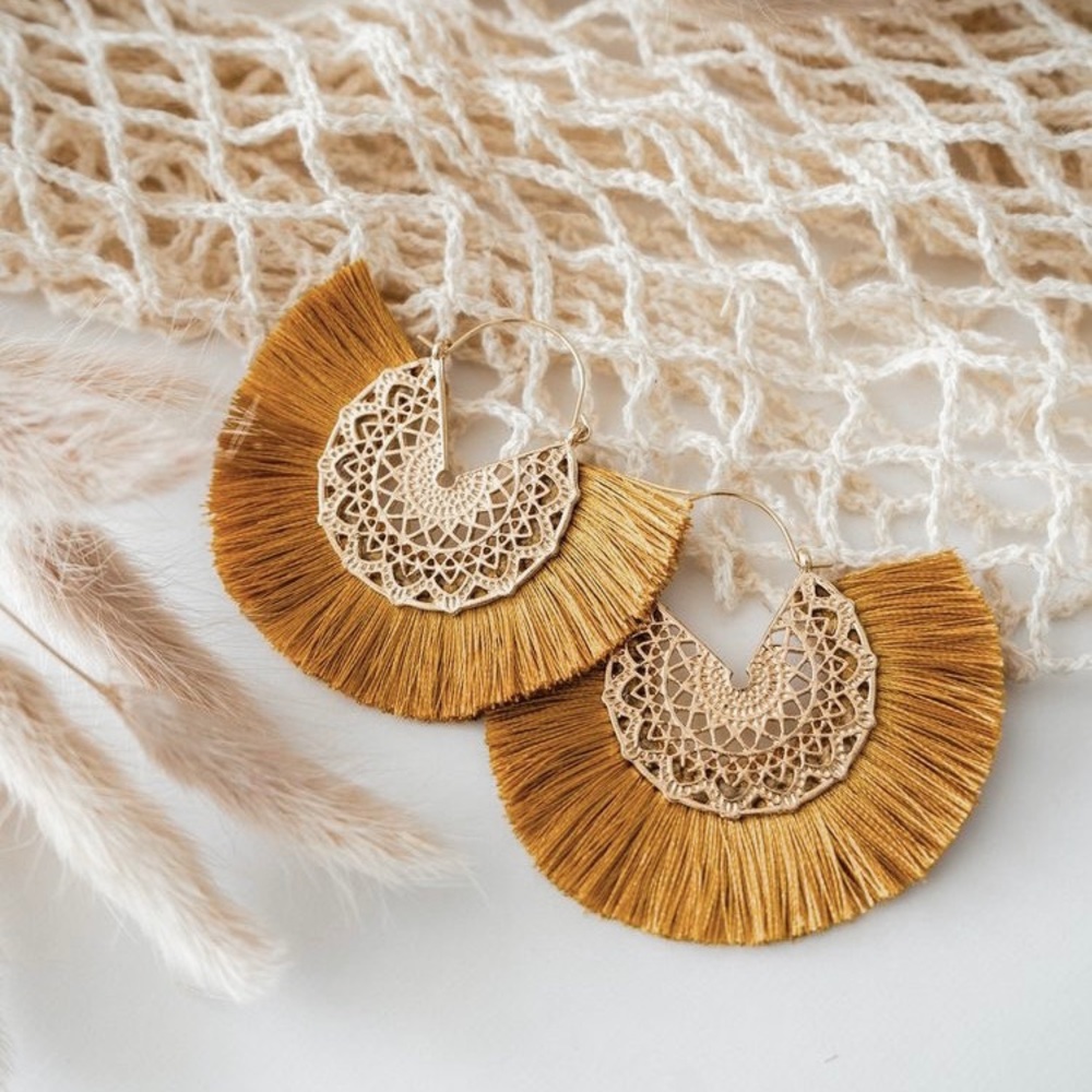 Fringe Tassel Earrings - Picture 4 of 4